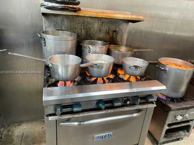 Small Image of 8726 NORTH WEST 26TH ST, Doral Number 23