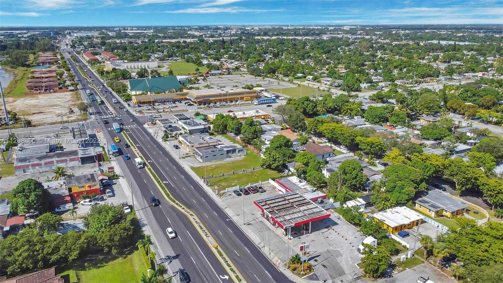Small Image of 1601 NORTH WEST 119 ST, North Miami Number 4