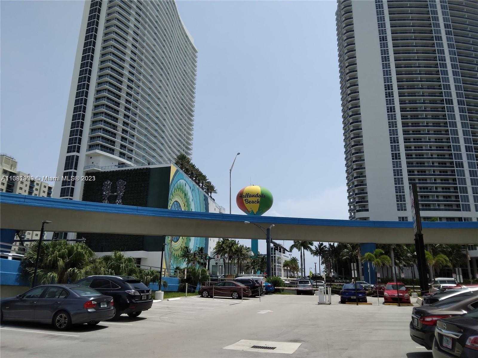 Small Image of 1801 S Ocean Dr, Hallandale Beach, FL 33009, USA Number 18