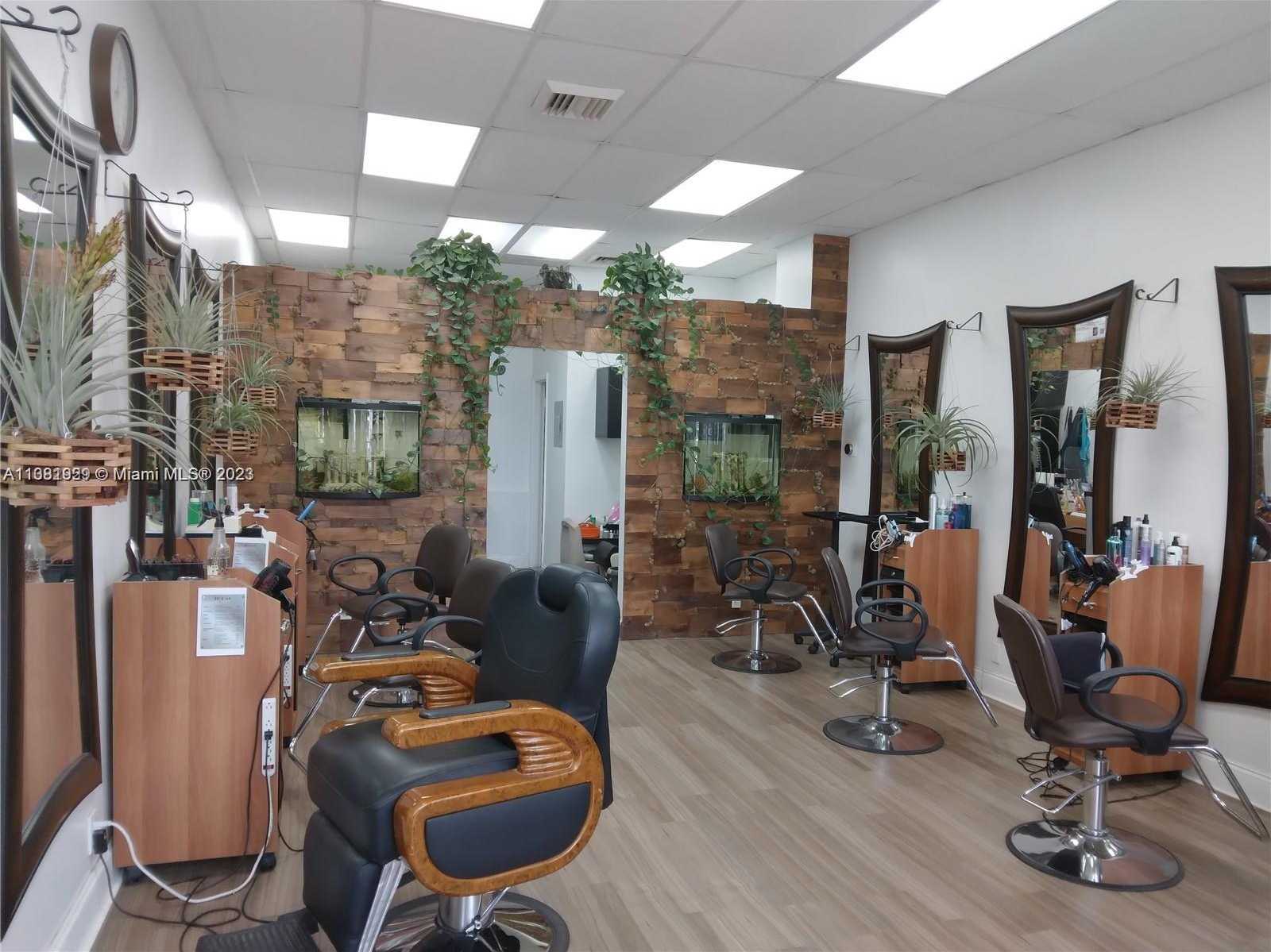 Small Image of 1801 S Ocean Dr, Hallandale Beach, FL 33009, USA Number 2