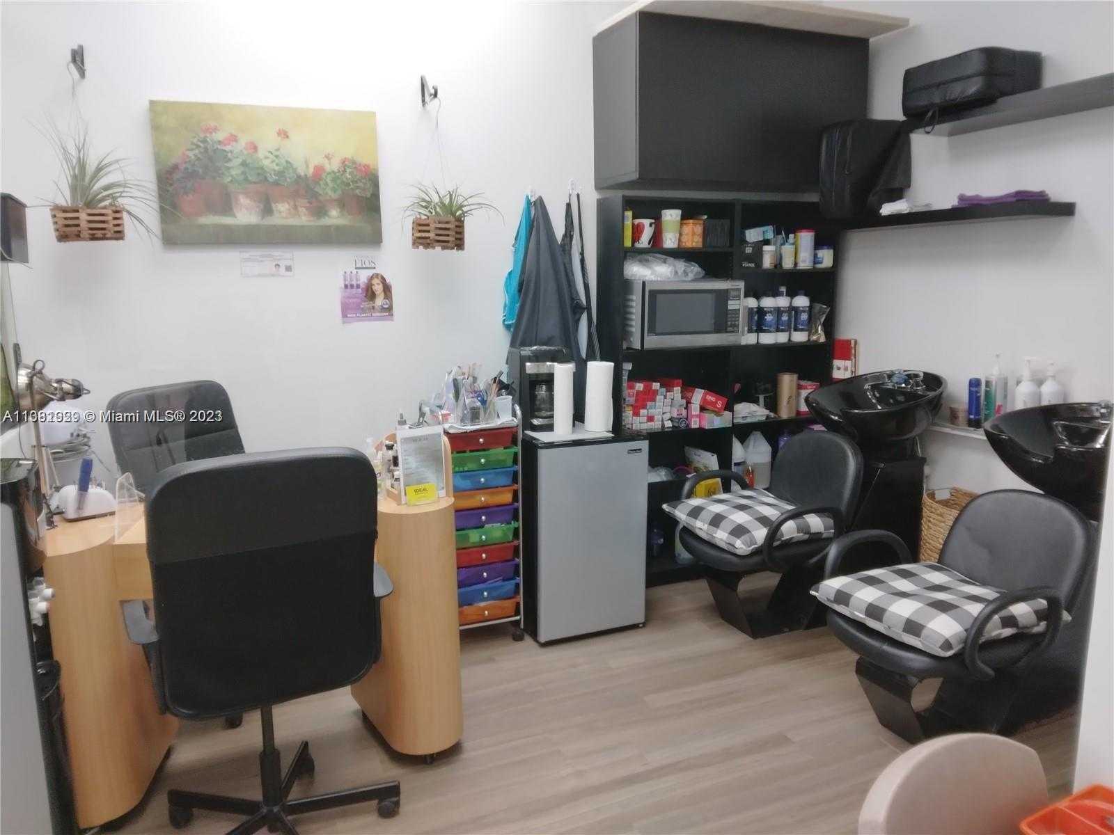 Small Image of 1801 S Ocean Dr, Hallandale Beach, FL 33009, USA Number 7