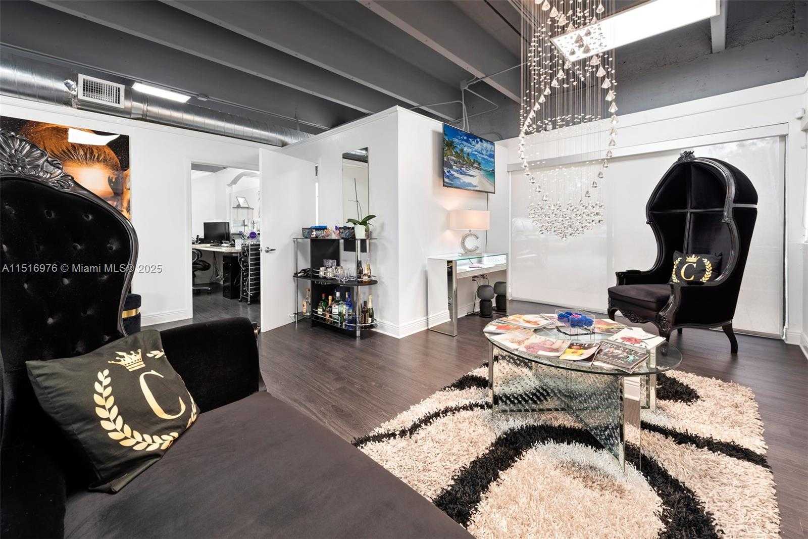 Small Image of SOUTH WEST 57TH AVE, Miami Number 21