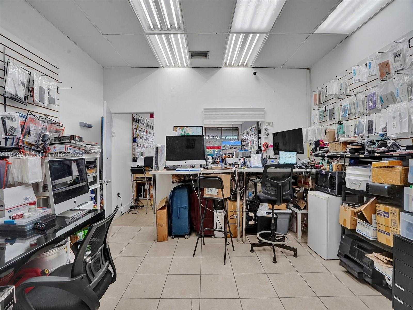 Small Image of 723 NORTH EAST 79, Miami Number 23