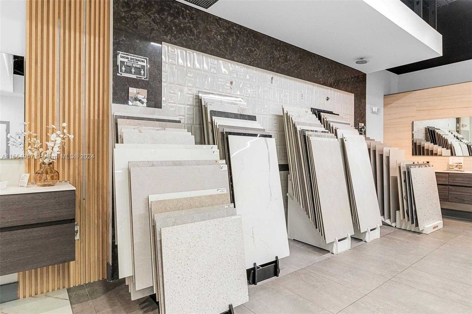 Small Image of BATH VANITIES/ACCESSORIES AND FLOORING, Doral Number 12