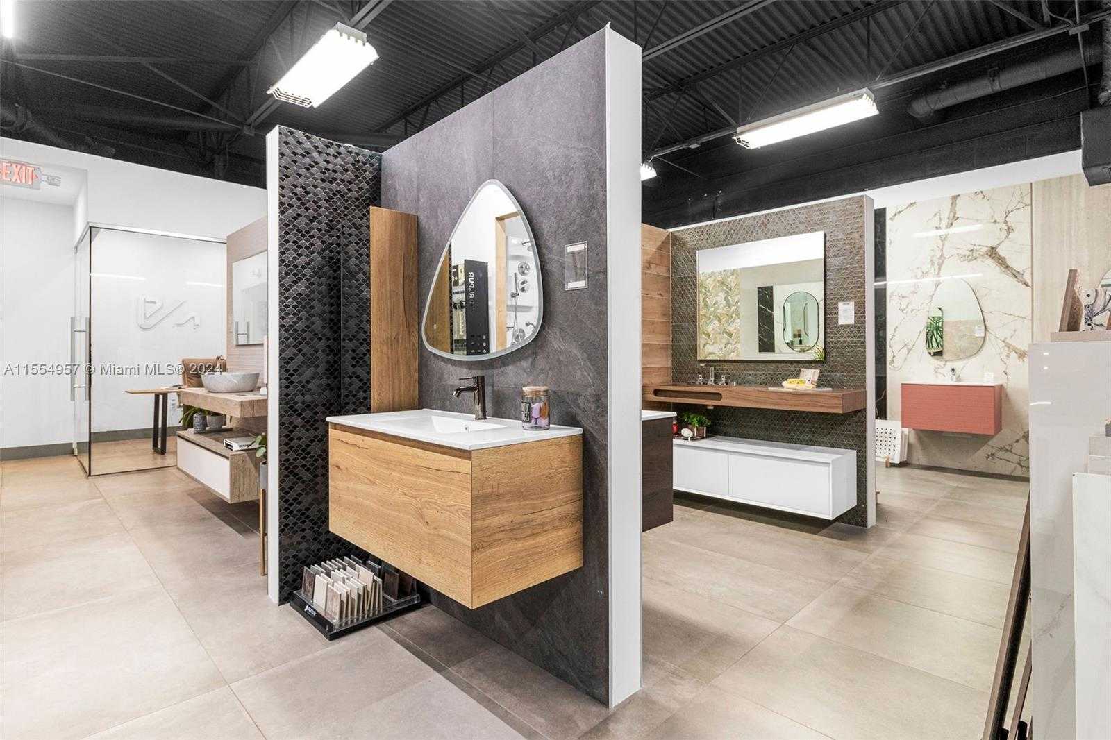 Small Image of BATH VANITIES/ACCESSORIES AND FLOORING, Doral Number 18