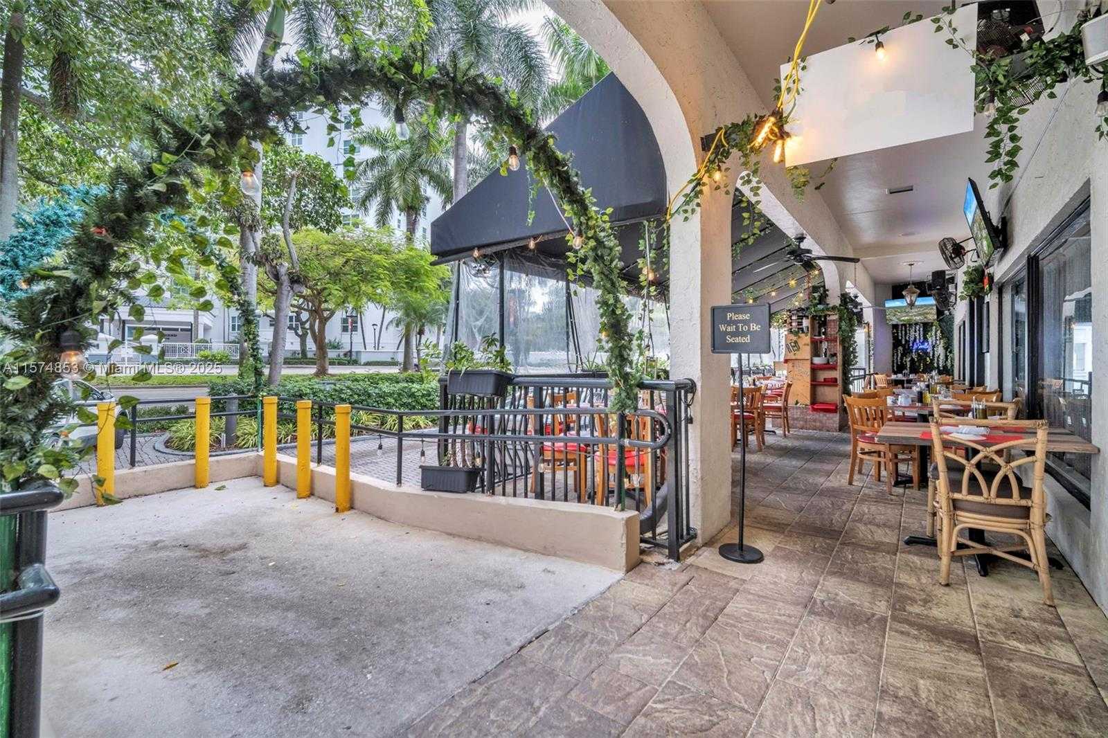Small Image of Boca Raton Number 13