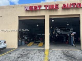 Small Image of 2600 SOUTH WEST 137TH, Miami Number 5