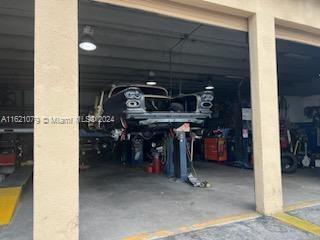 Small Image of 2600 SOUTH WEST 137TH, Miami Number 6