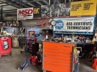 Small Image of 2600 SOUTH WEST 137TH, Miami Number 9