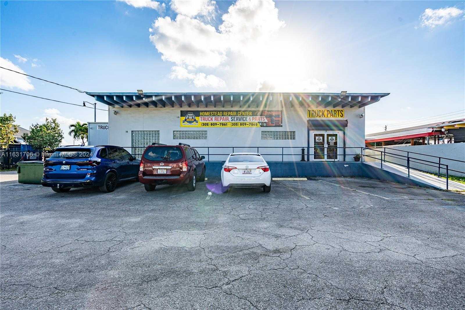 Small Image of 24 SOUTH WEST 6TH AVE, Homestead Number 34