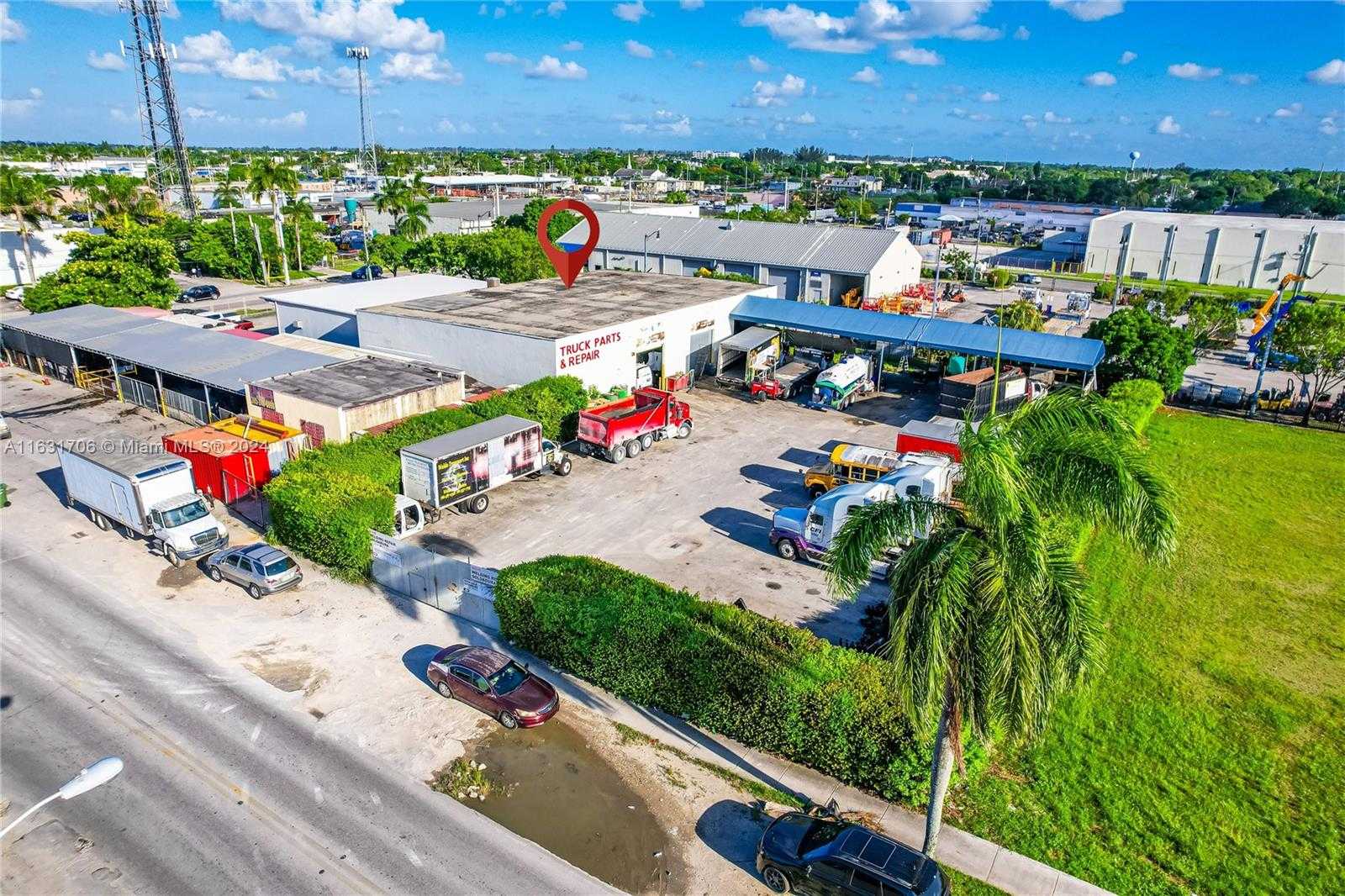 Small Image of 24 SOUTH WEST 6TH AVE, Homestead Number 38