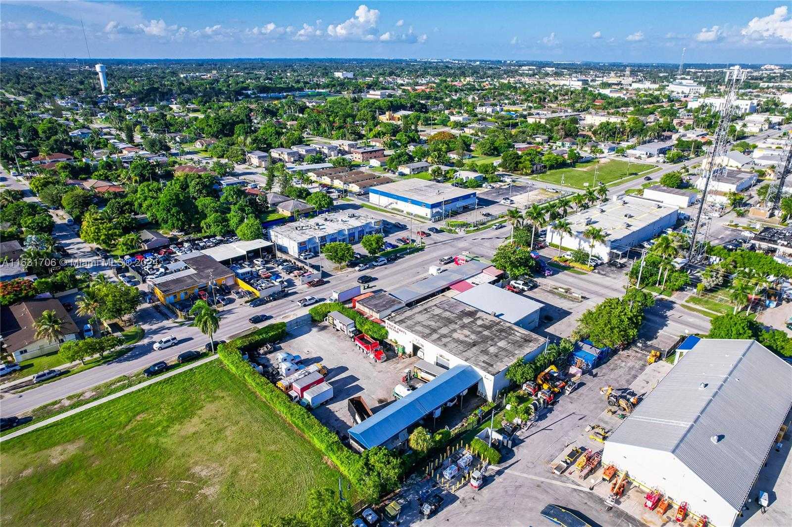 Small Image of 24 SOUTH WEST 6TH AVE, Homestead Number 41