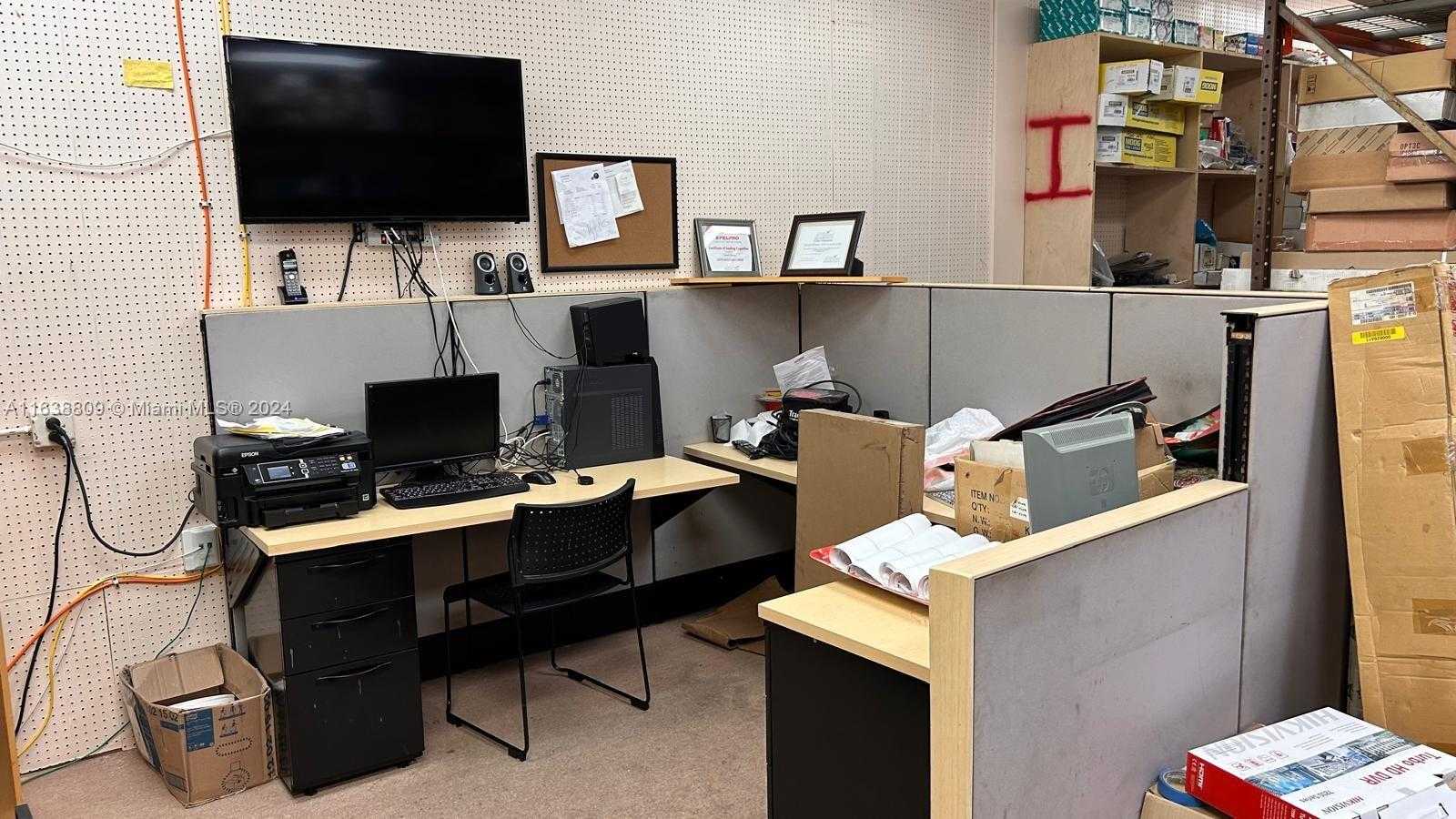 Small Image of 3927 NORTH WEST 19TH ST, Lauderdale Lakes Number 11