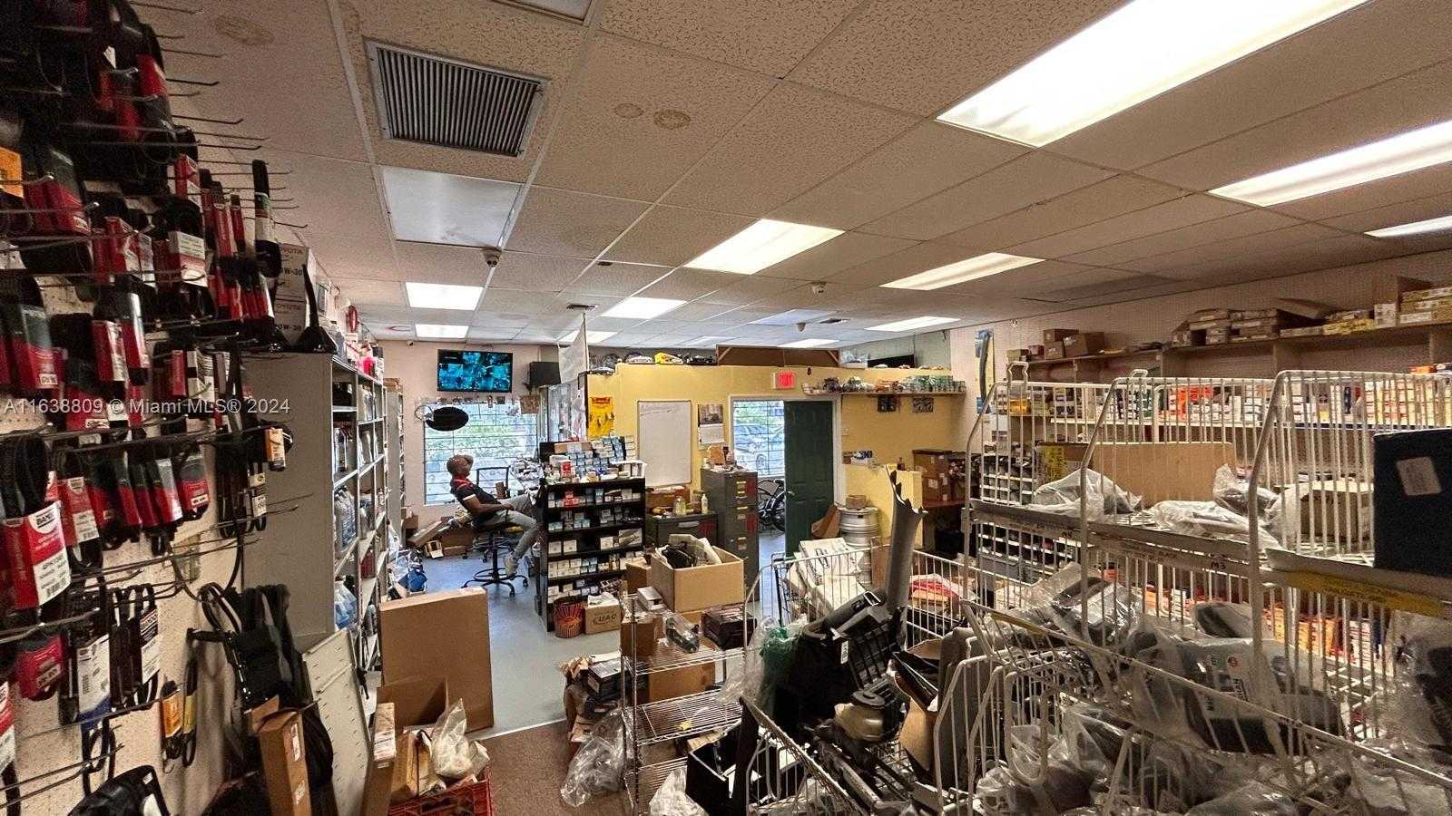 Small Image of 3927 NORTH WEST 19TH ST, Lauderdale Lakes Number 15