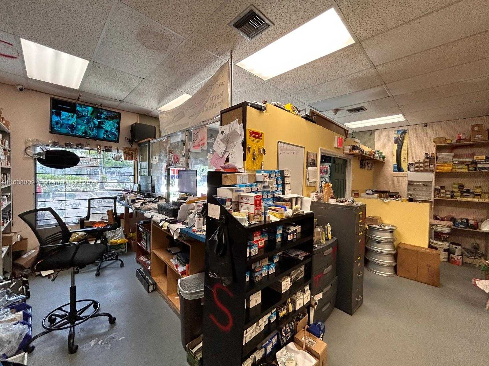 Small Image of 3927 NORTH WEST 19TH ST, Lauderdale Lakes Number 16