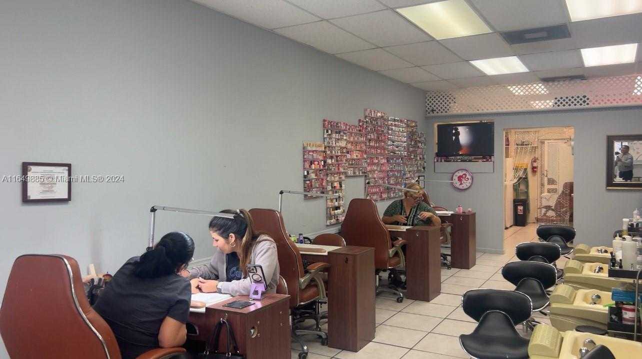 Small Image of 7361 CORAL WAY, Miami Number 7