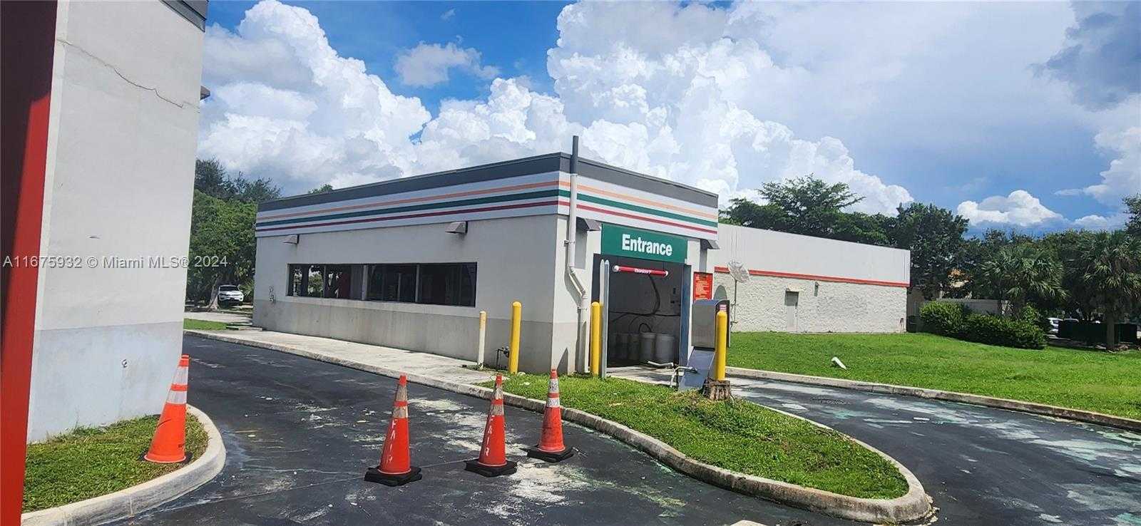 Small Image of CONFIDENTIAL, Hialeah Number 3