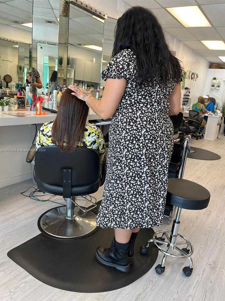 Small Image of 2761 E Atlantic Blvd, Pompano Beach, FL 33062, USA Number 14