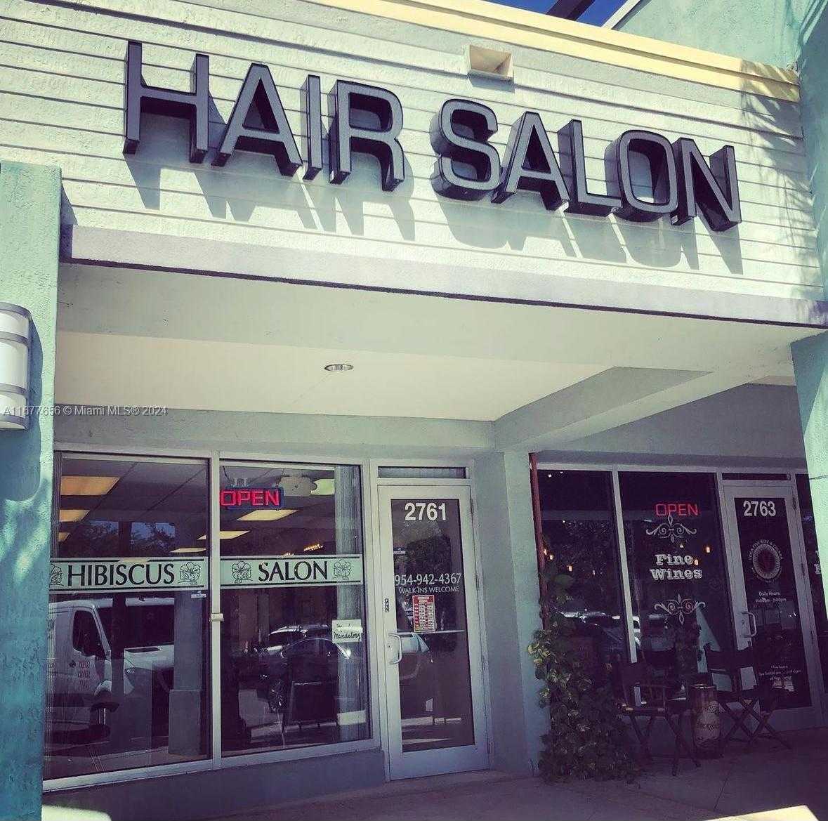 Small Image of 2761 E Atlantic Blvd, Pompano Beach, FL 33062, USA Number 2