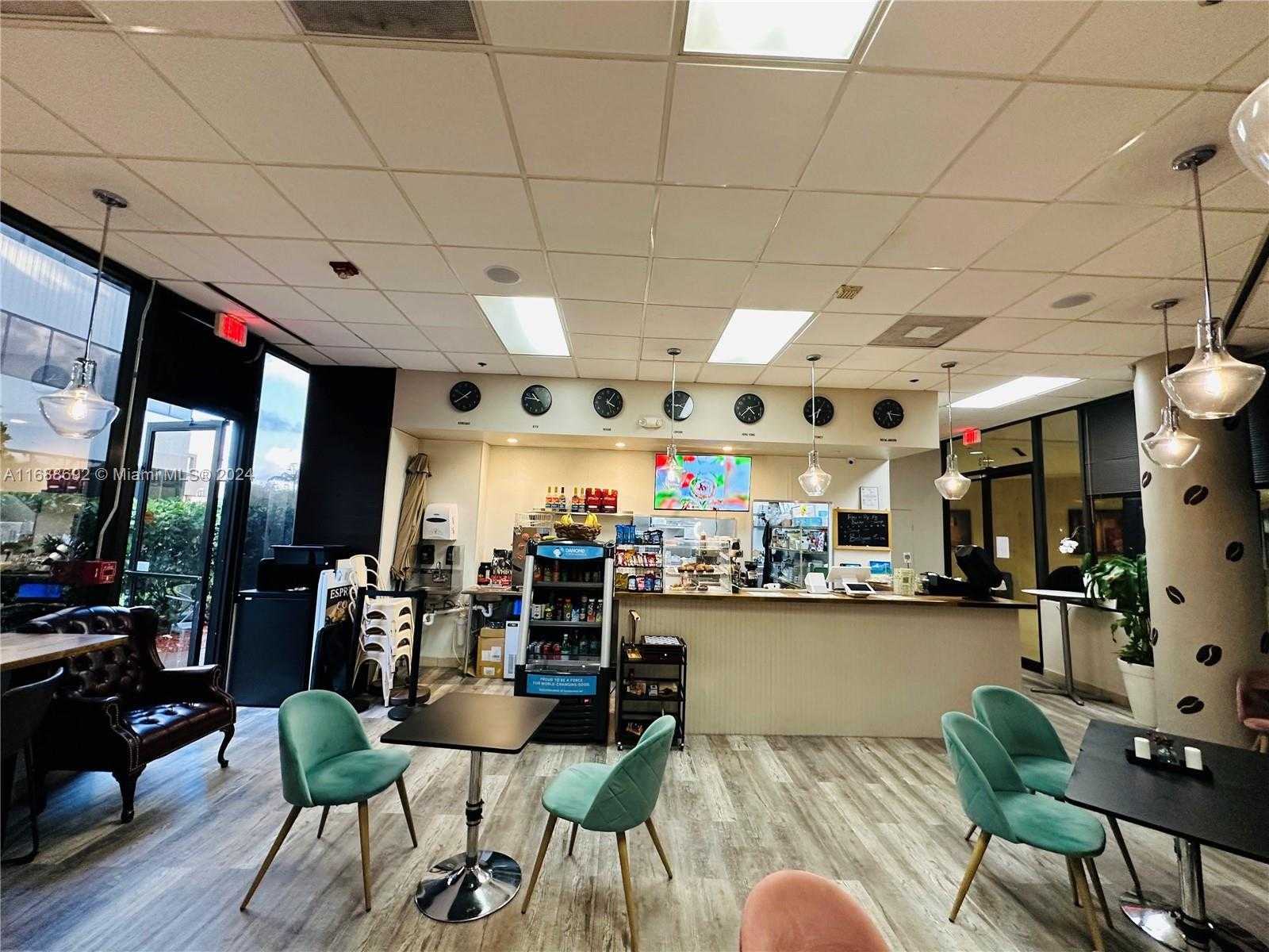 Small Image of BISCAYNE BLVD, Aventura Number 5