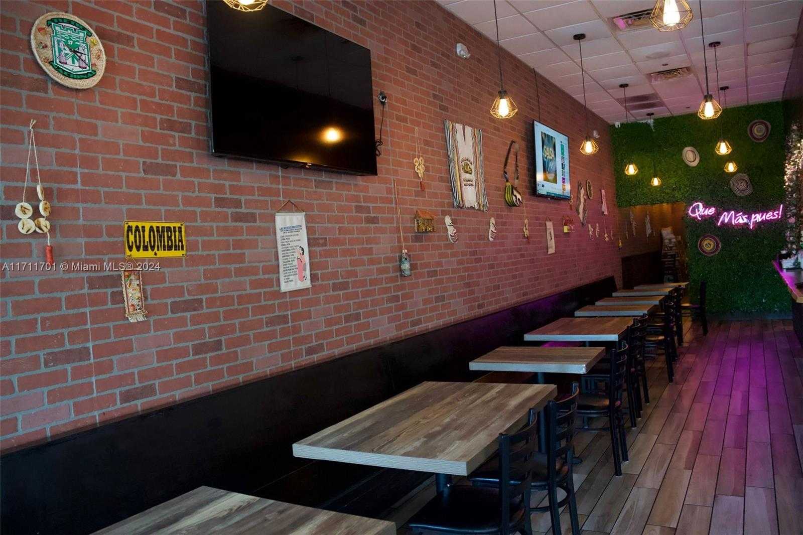 Small Image of 10855 72ND ST STE 47, Miami Number 7