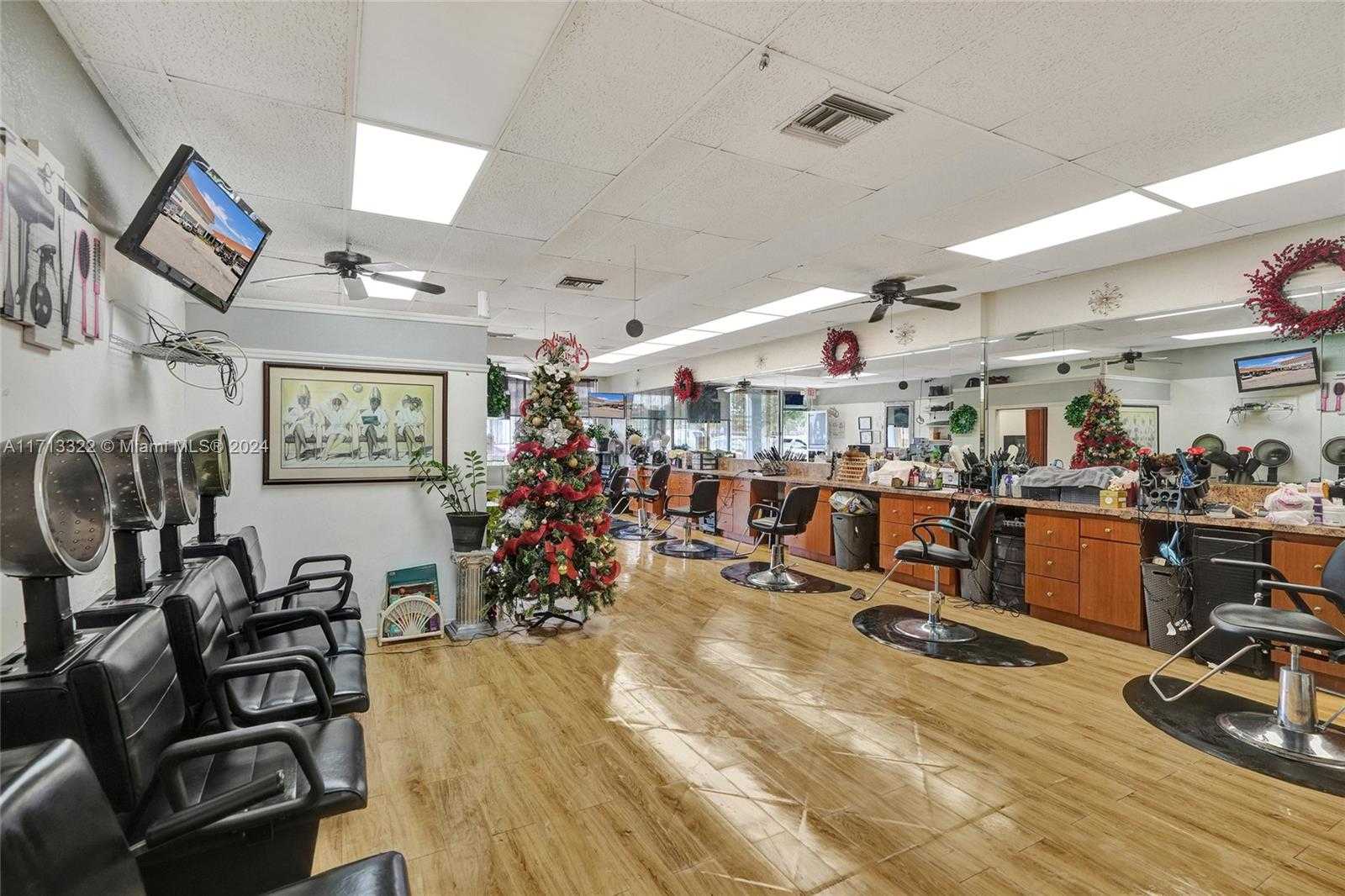 Small Image of 3102 SOUTH UNIVERSITY DR, Miramar Number 2