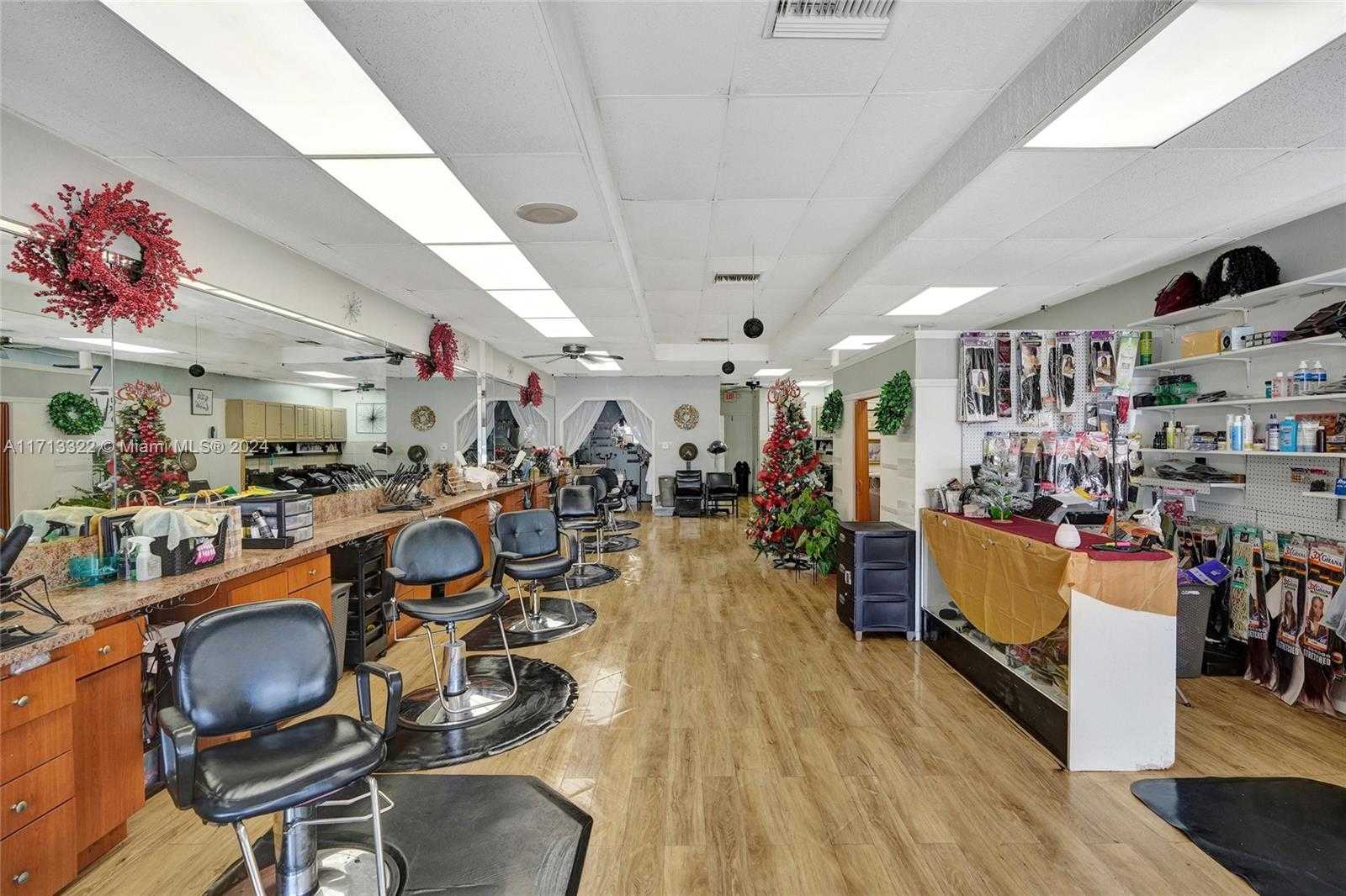Small Image of 3102 SOUTH UNIVERSITY DR, Miramar Number 22