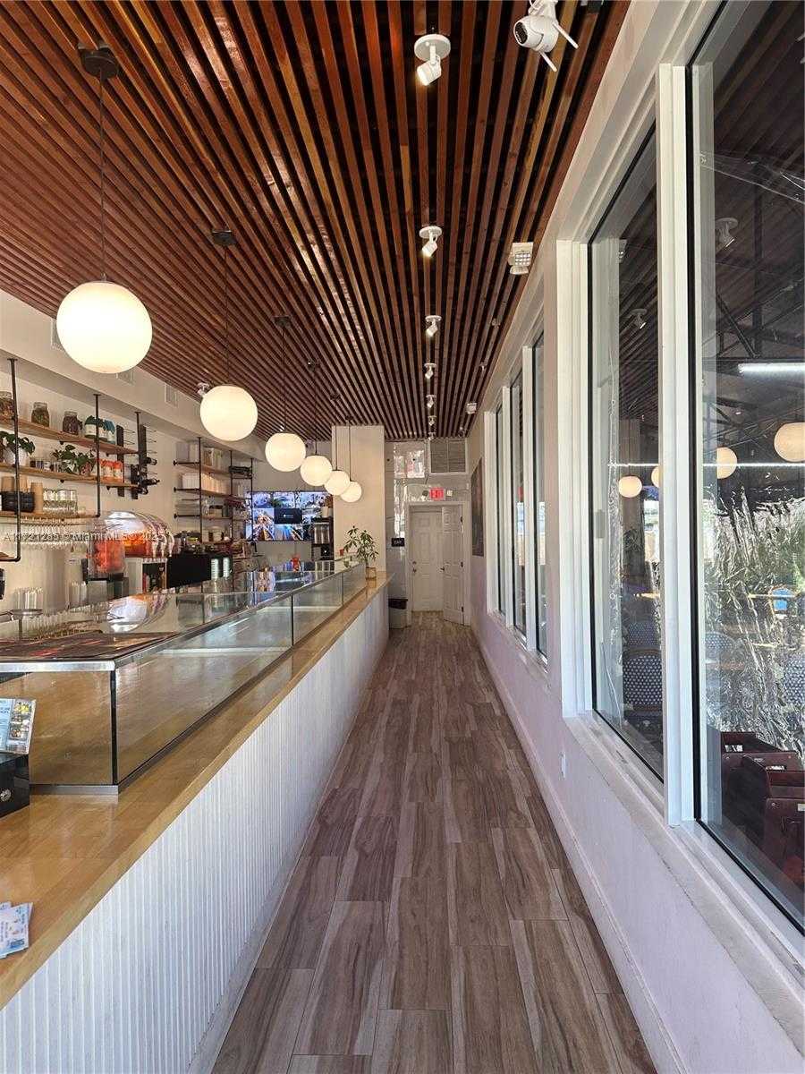 Small Image of 167TH ST, North Miami Beach Number 9