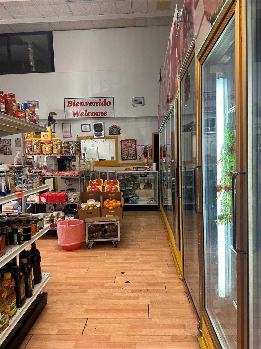 Imagen de Pequeño Objeto