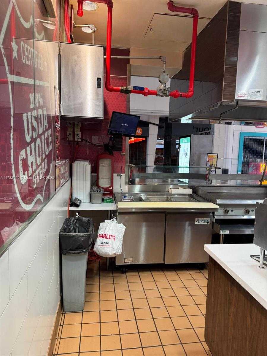 Small Image of 8000 WEST BROWARD BLVD, Plantation Number 16
