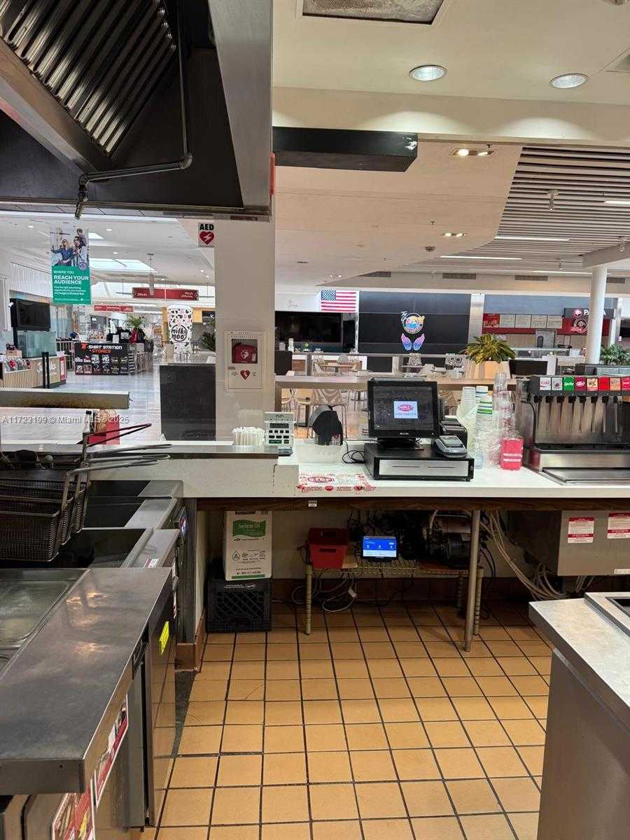 Small Image of 8000 WEST BROWARD BLVD, Plantation Number 18