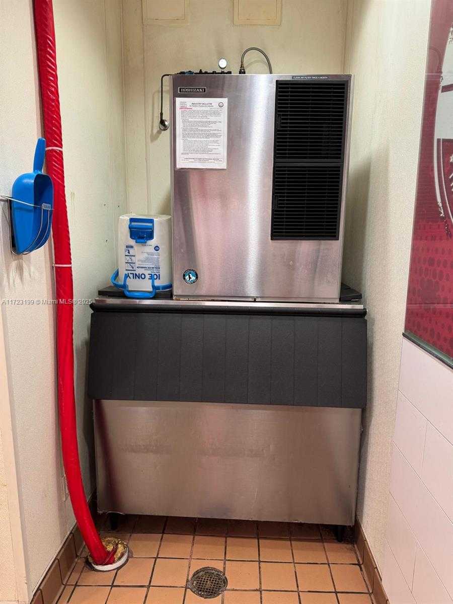 Small Image of 8000 WEST BROWARD BLVD, Plantation Number 24