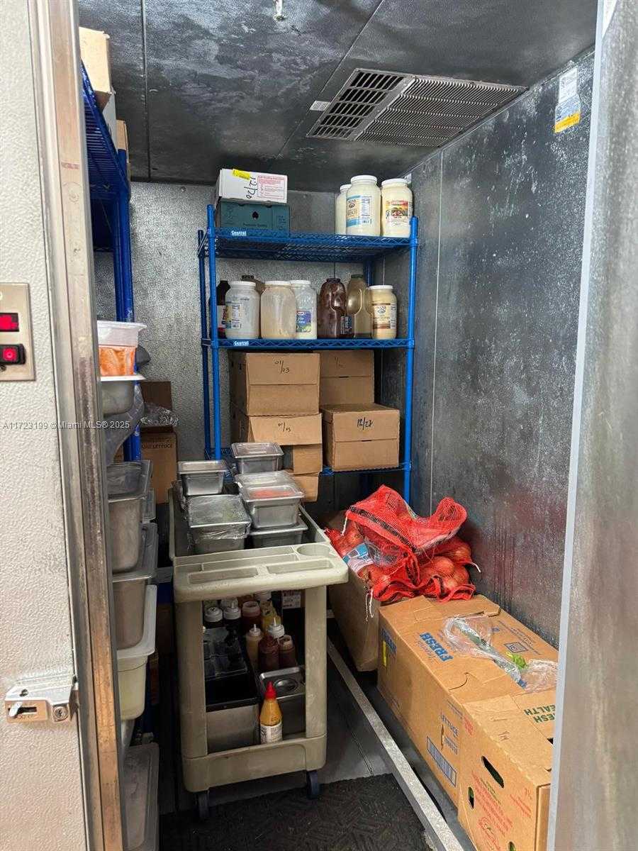 Small Image of 8000 WEST BROWARD BLVD, Plantation Number 9