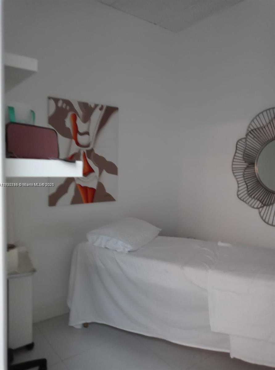 Small Image of 26055 SOUTH DIXIE HWY, Homestead Number 17