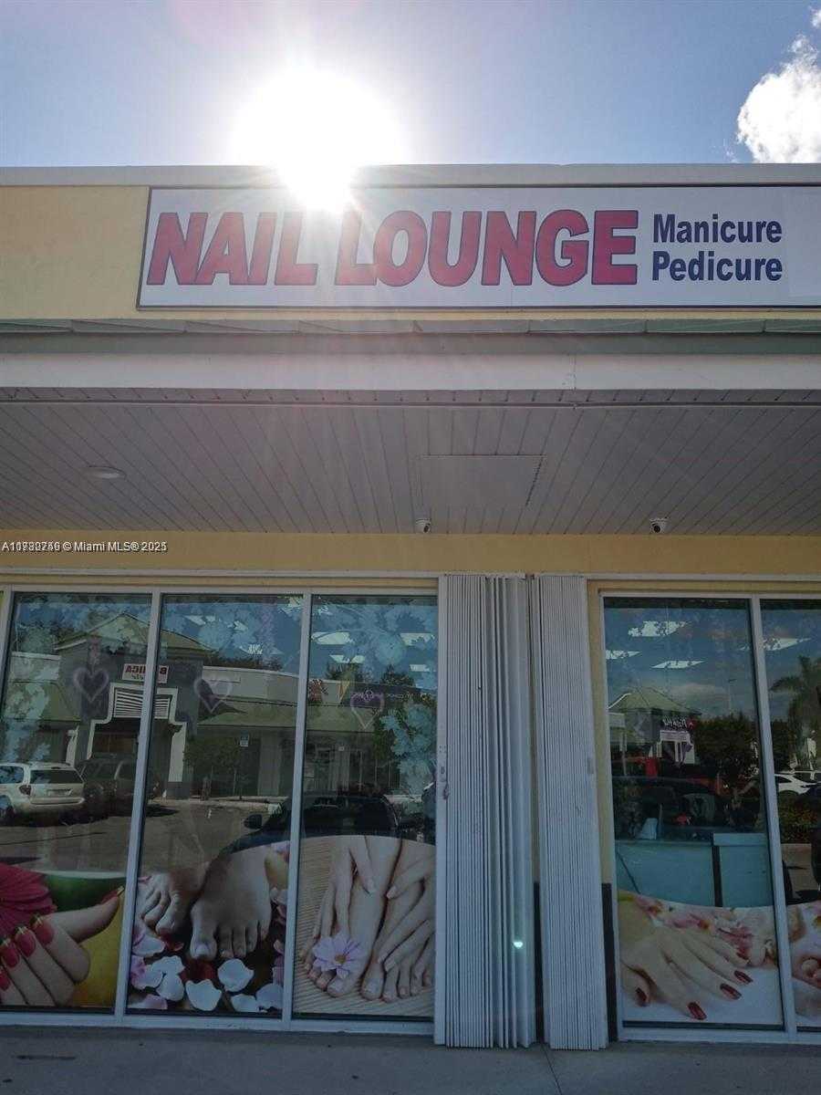 Small Image of 26055 SOUTH DIXIE HWY, Homestead Number 3