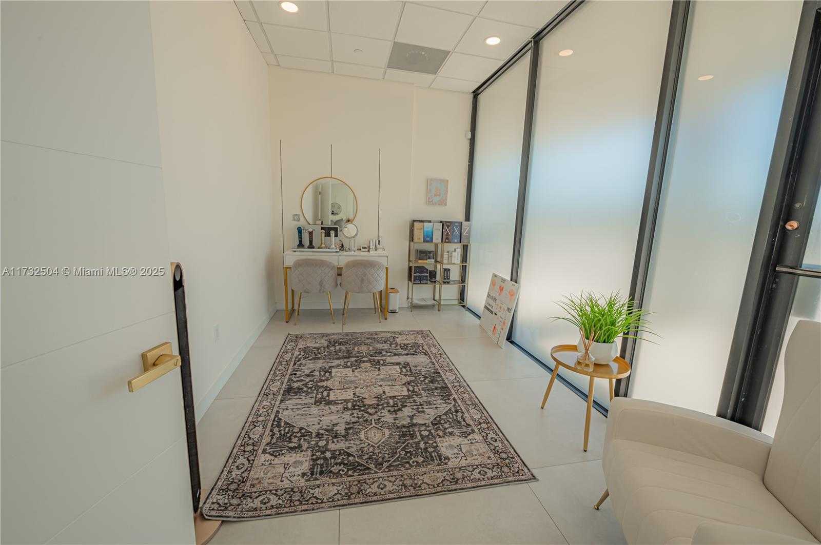 Small Image of 20335 BISCAYNE BLVD, Aventura Number 16