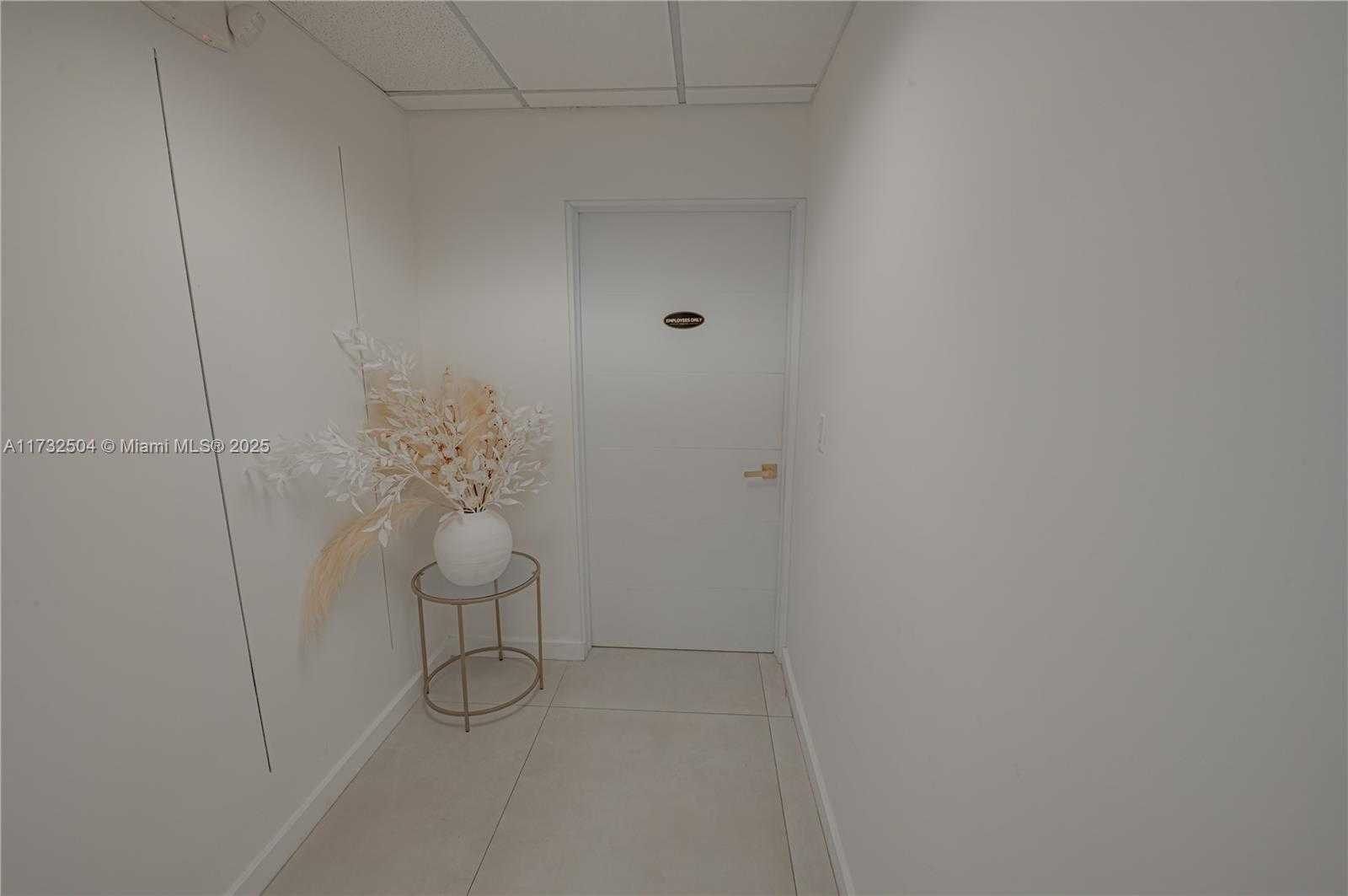 Small Image of 20335 BISCAYNE BLVD, Aventura Number 28