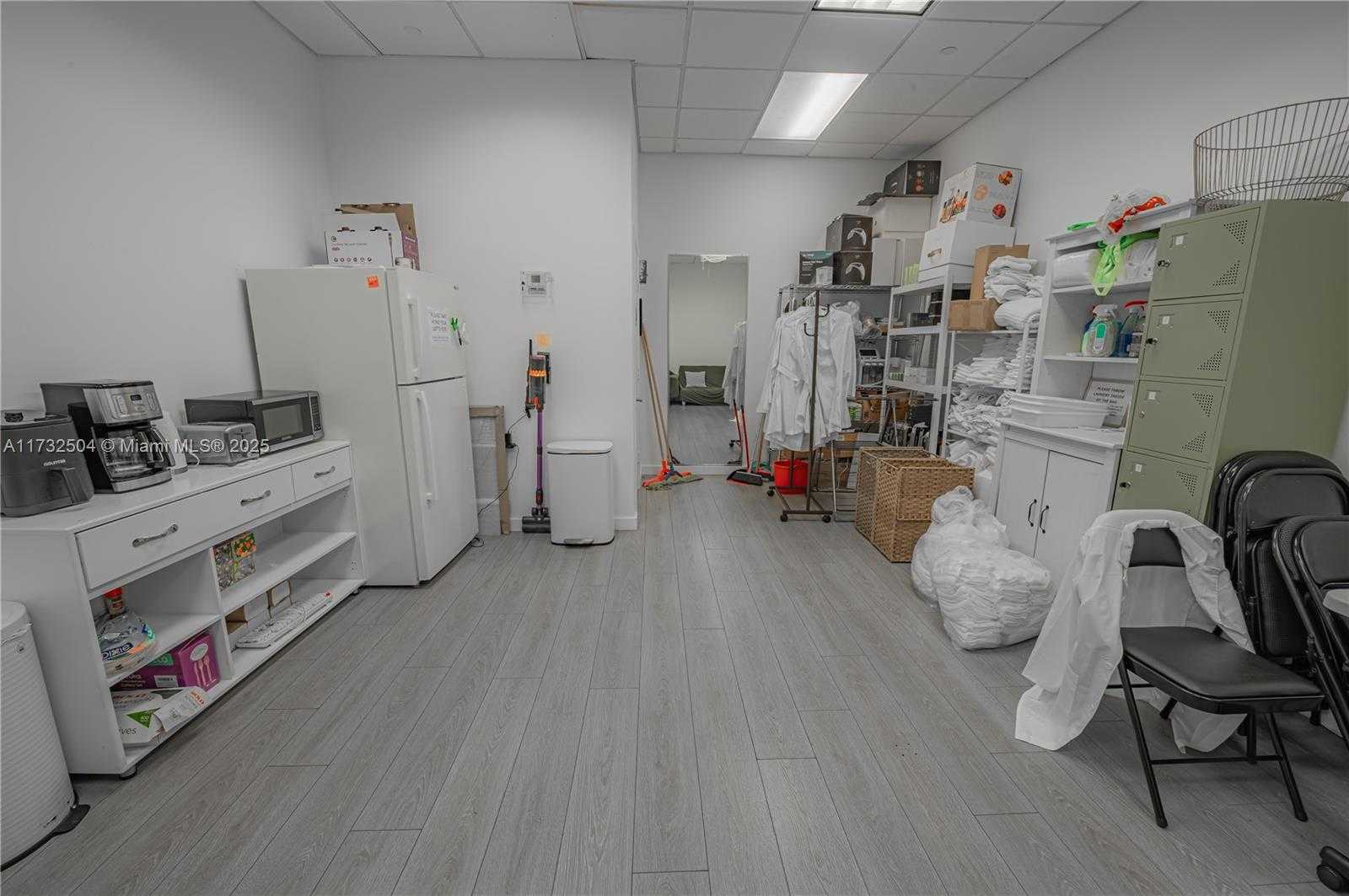 Small Image of 20335 BISCAYNE BLVD, Aventura Number 29