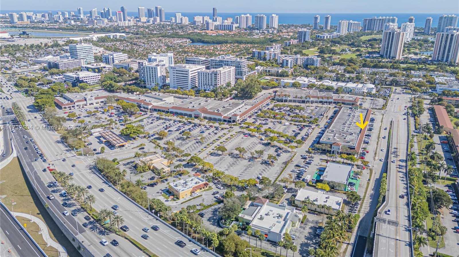 Small Image of 20335 BISCAYNE BLVD, Aventura Number 3
