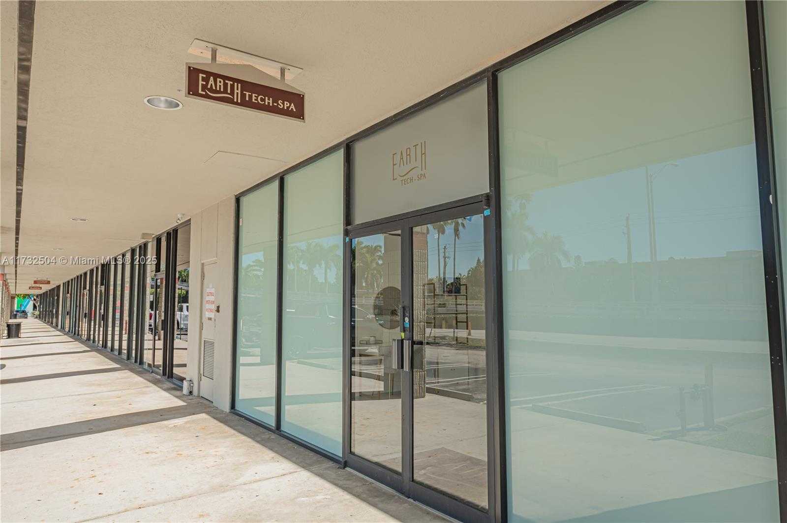 Small Image of 20335 BISCAYNE BLVD, Aventura Number 6