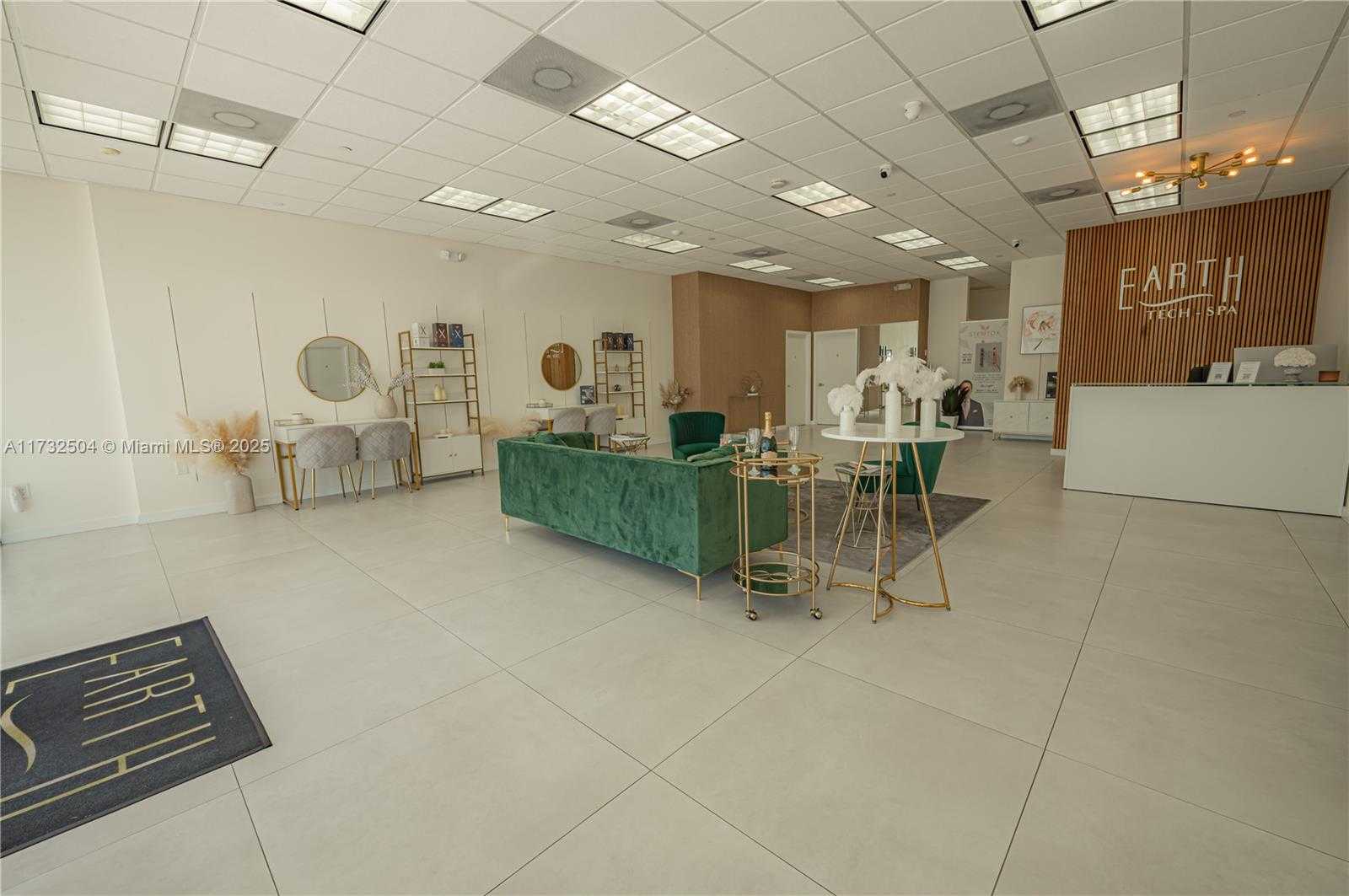 Small Image of 20335 BISCAYNE BLVD, Aventura Number 8