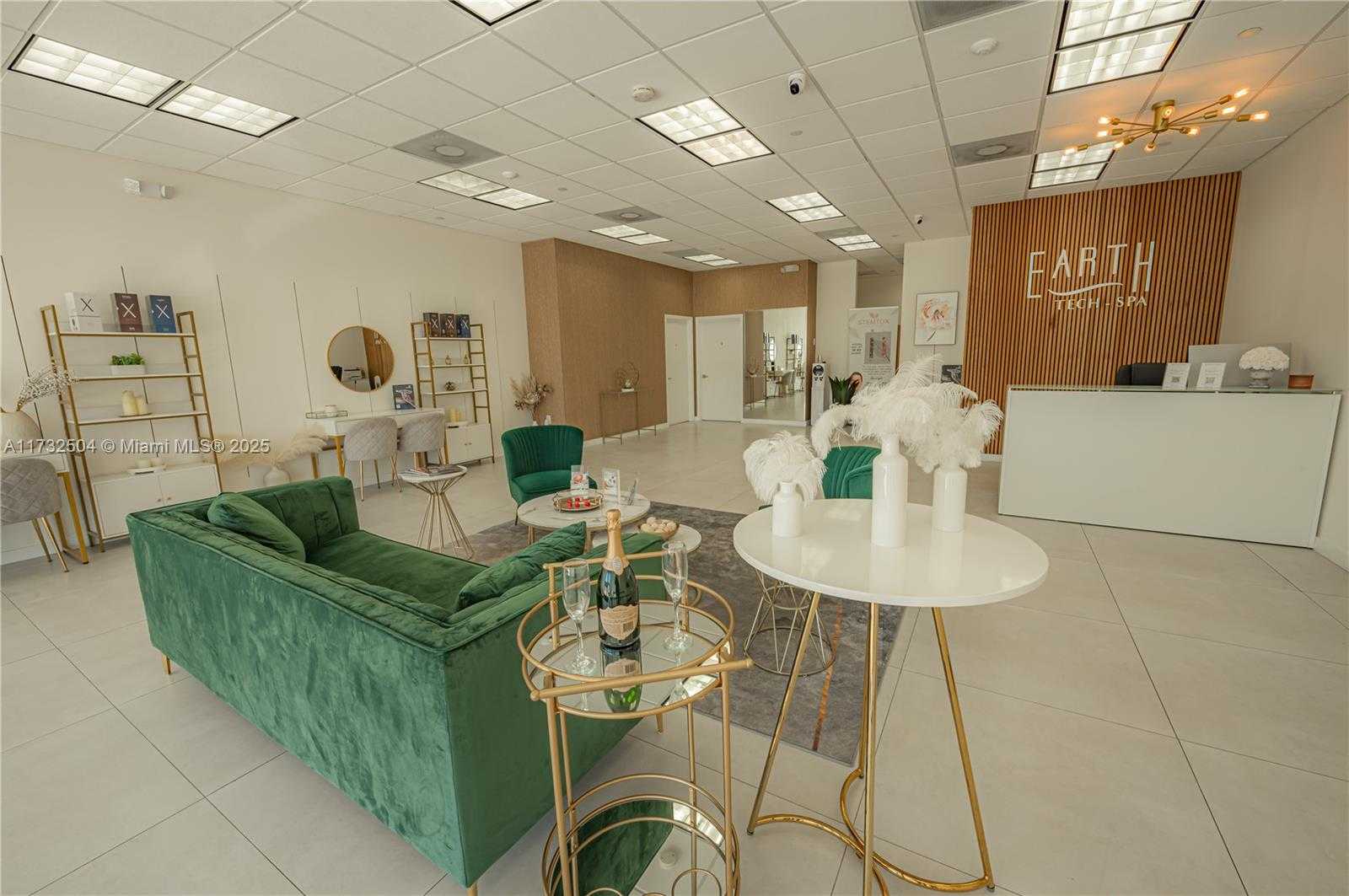 Small Image of 20335 BISCAYNE BLVD, Aventura Number 9