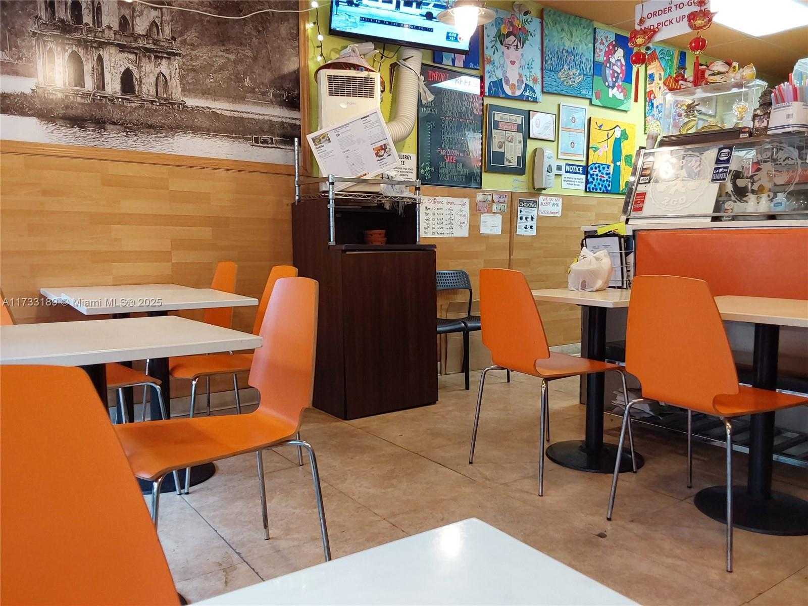 Small Image of 17010 WEST DIXIE HWY #G, North Miami Beach Number 9