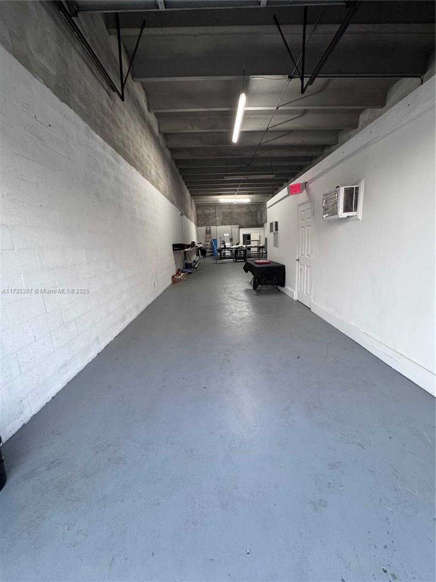 Small Image of 8275 NORTH WEST 56TH ST, Doral Number 2
