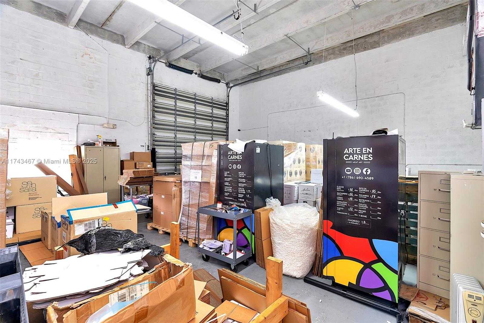 Small Image of 8450 NORTH WEST 68 ST, Doral Number 31