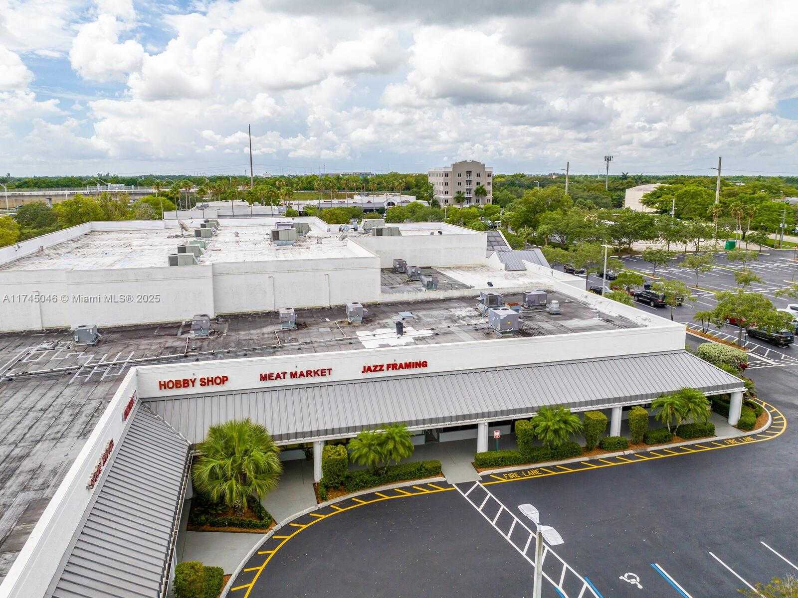 Small Image of 1320 SOUTH WEST 160TH AVE, Weston Number 2