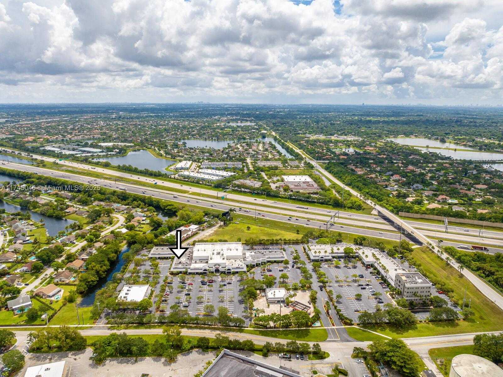 Small Image of 1320 SOUTH WEST 160TH AVE, Weston Number 45