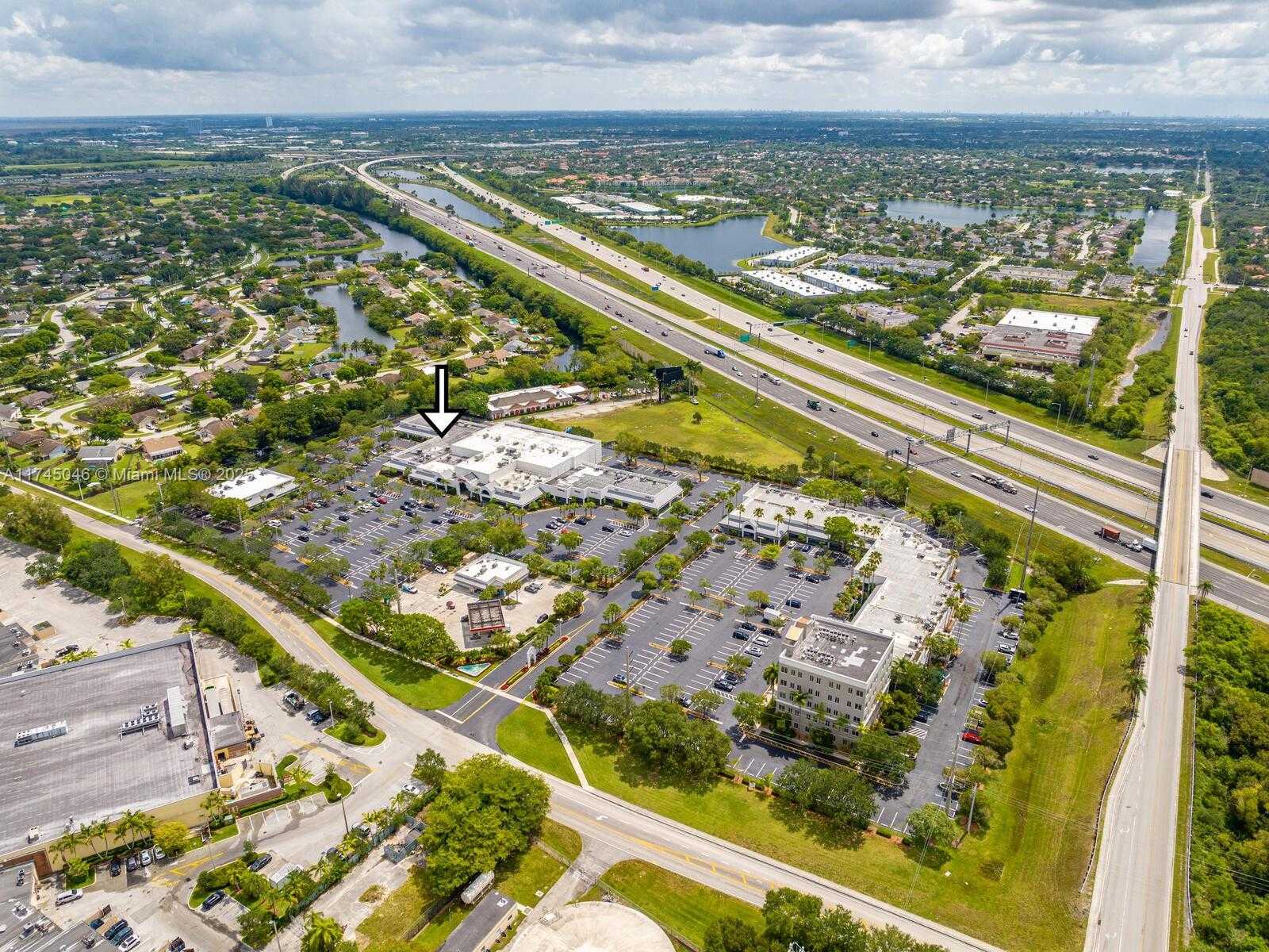 Small Image of 1320 SOUTH WEST 160TH AVE, Weston Number 54