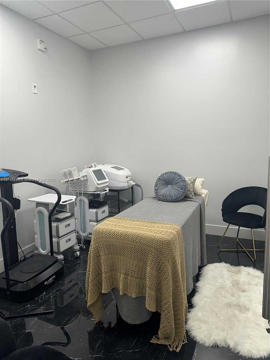 Small Image of 8205 NORTH WEST 12TH ST, Doral Number 7
