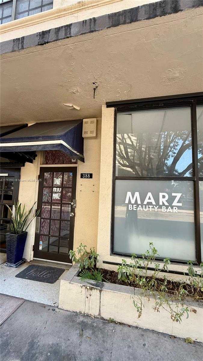 Small Image of Coral Gables Number 17